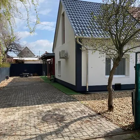 Bazsalikom-apartman Apartmán Mezőkövesd